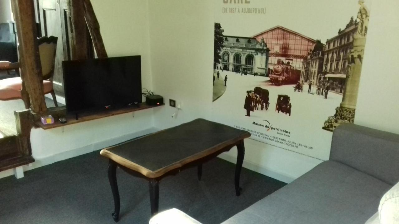 Duplex La Maisonnette 2 Chambres - Parking Gratuit Troyes Exterior photo
