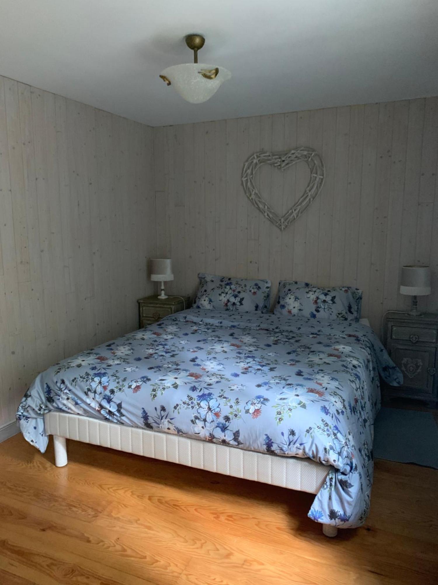 Duplex La Maisonnette 2 Chambres - Parking Gratuit Troyes Exterior photo